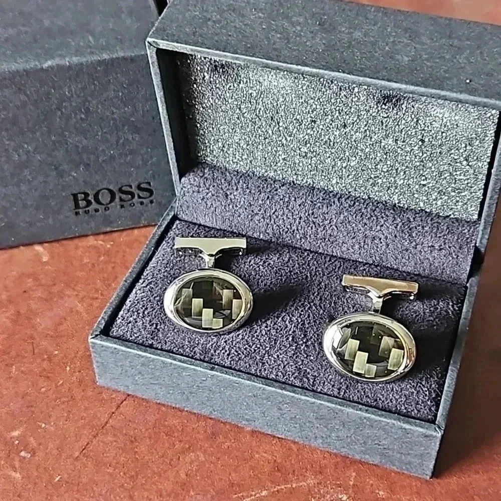 Hugo Boss Rare Green Enamel Whaleback Cufflinks New in Box